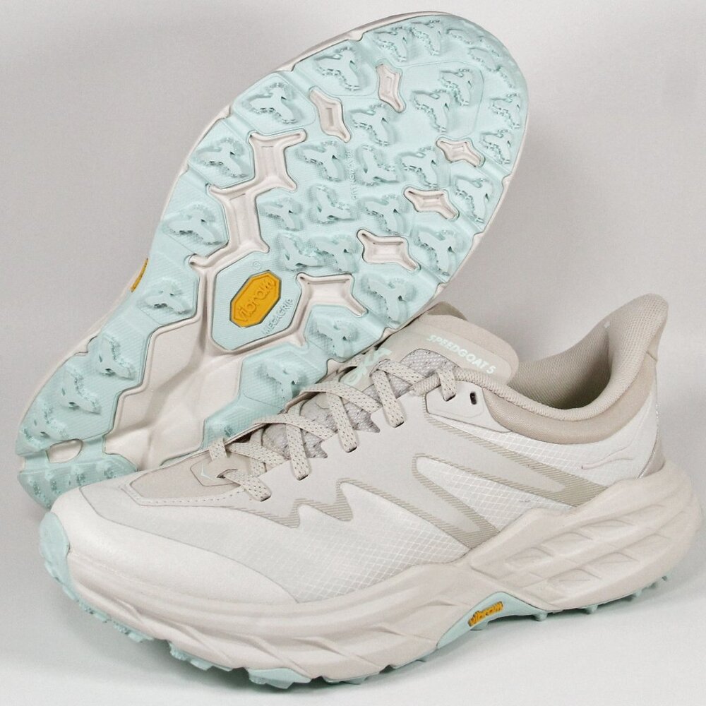 Hoka One One Speedgoat 5 Running Shoes Oat Milk Men 7.5 Women 8.5